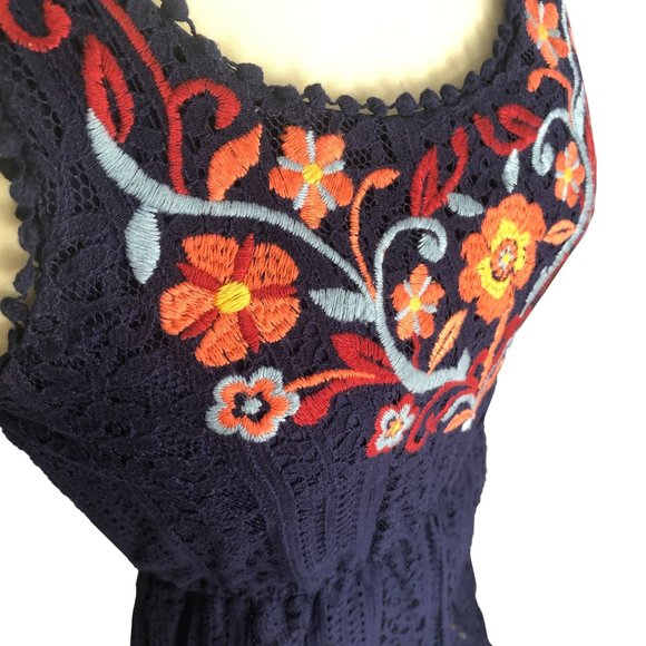Size M Embroidered Lace Romper - Picture 4 of 7